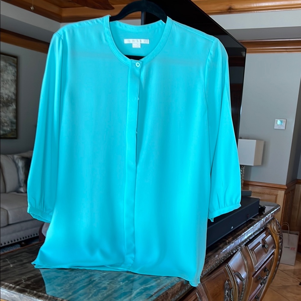Women's Aqua Blouse